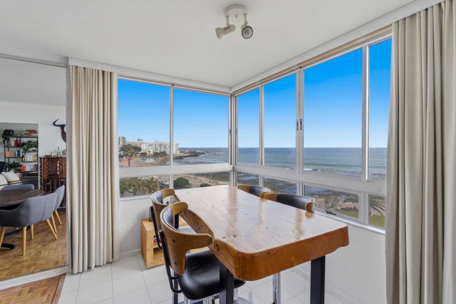 2 Bedroom Property for Sale in Sea Point Western Cape